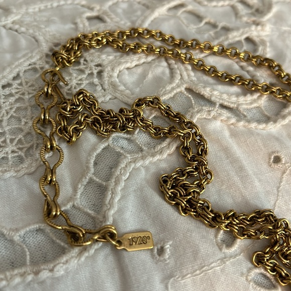 1928 Vintage Necklace - Picture 9 of 15